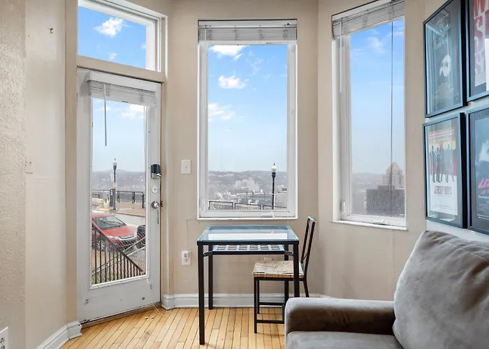Charming Studio-panoramic View-your Sanctuary